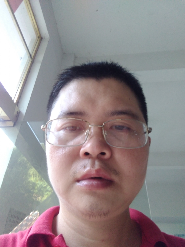 渠雨的第一张照片--桂林相亲服务中心