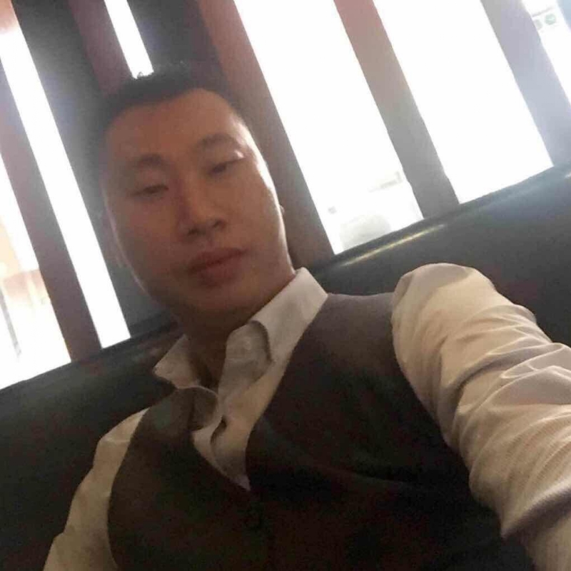 陈威的第一张照片--桂林相亲服务中心