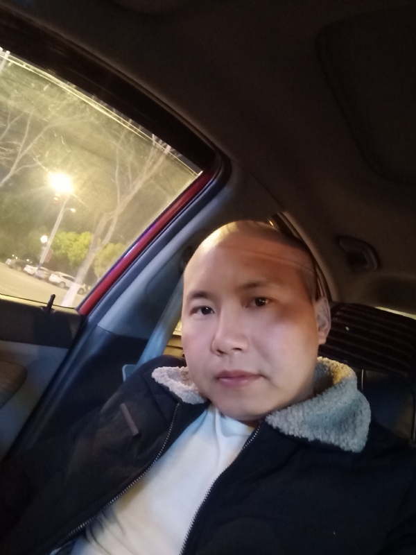 平平淡淡的第二张照片--桂林相亲服务中心