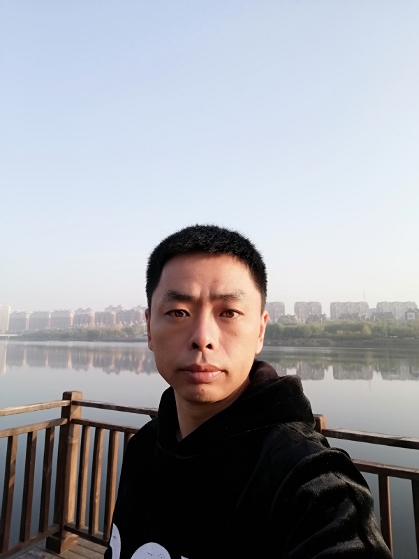 蓝颜的第一张照片--桂林相亲服务中心