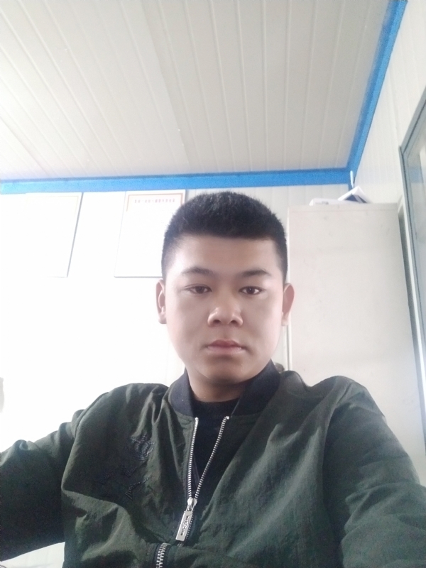 少校的第一张照片--桂林相亲服务中心