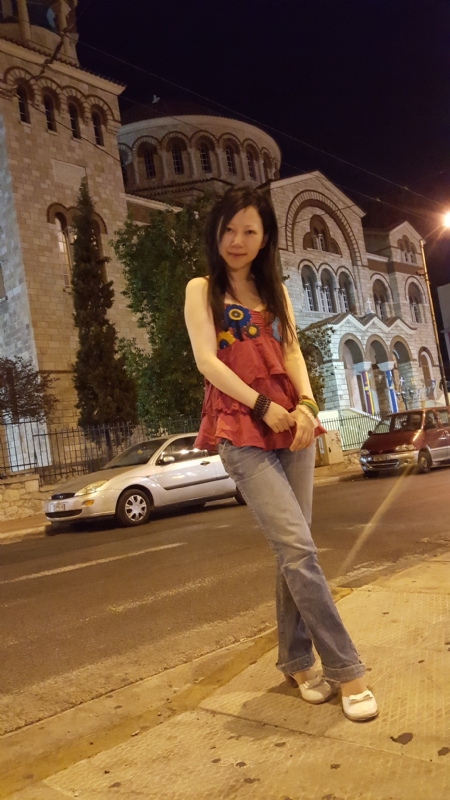 捻花微笑的第二张照片--桂林相亲服务中心