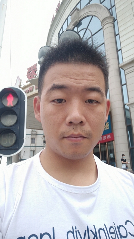 夜空的第一张照片--桂林相亲服务中心