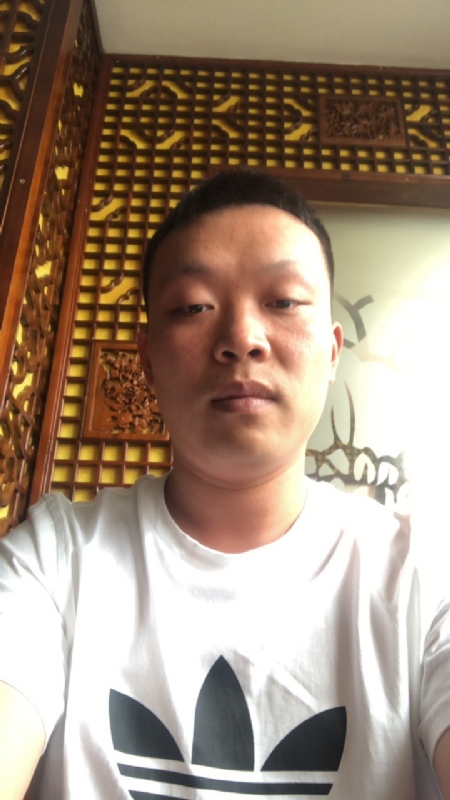 唐子龙的第二张照片--桂林相亲服务中心