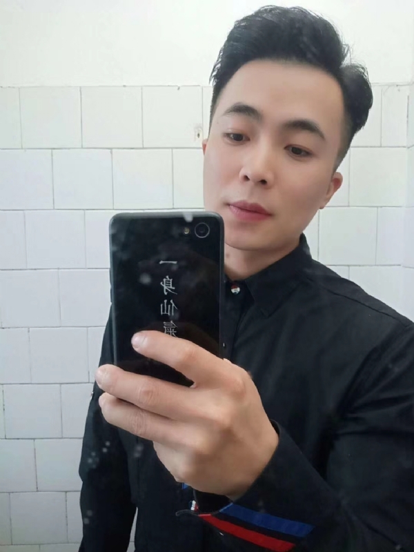 画地为牢的第一张照片--桂林相亲服务中心