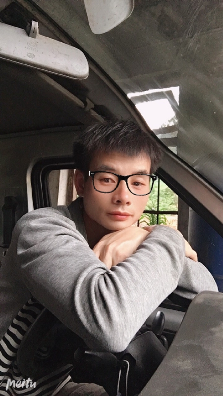 铭记于心的第一张照片--桂林相亲服务中心