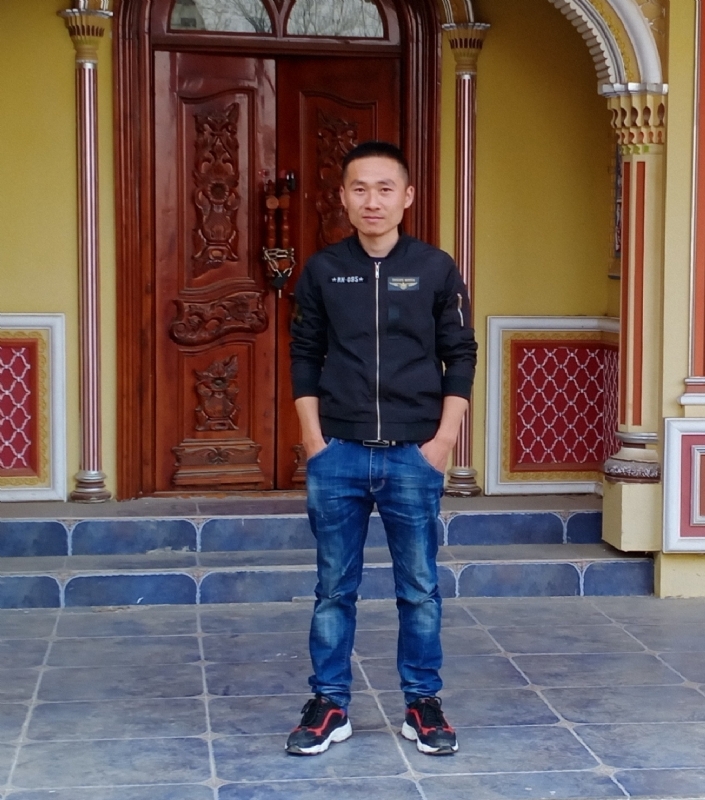 凉白开的第一张照片--桂林相亲服务中心