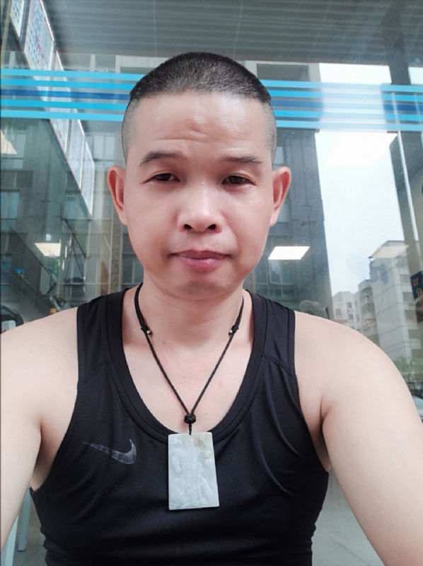 曾生的第一张照片--桂林相亲服务中心