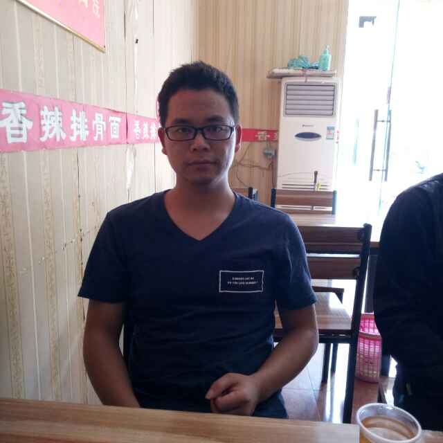 会哭的星星的第二张照片--桂林相亲服务中心