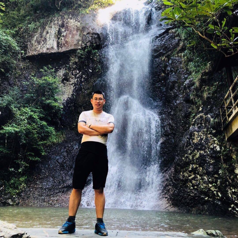 宁静致远的第二张照片--桂林相亲服务中心