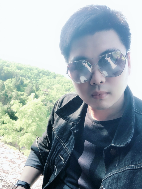 刁雅楠的第一张照片--桂林相亲服务中心