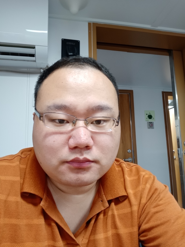 努力爱一次的第一张照片--桂林相亲服务中心