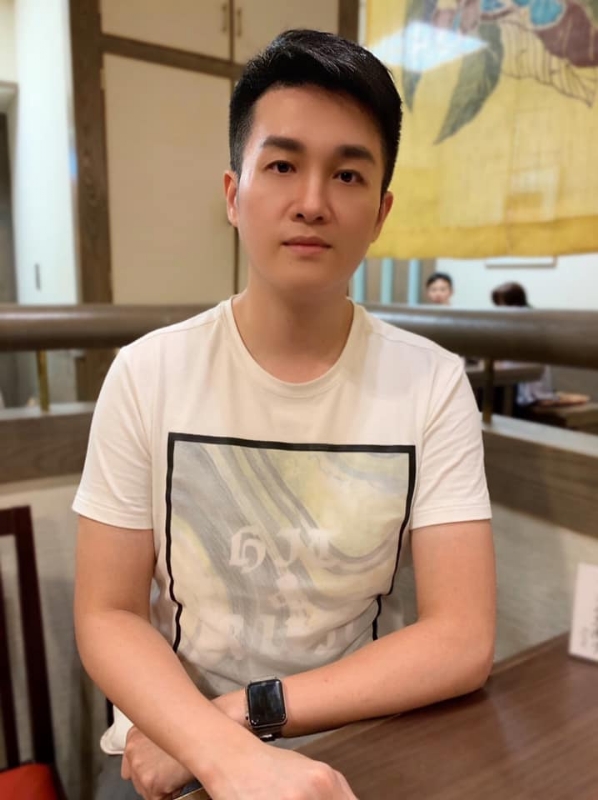 岁月流逝的第一张照片--桂林相亲服务中心