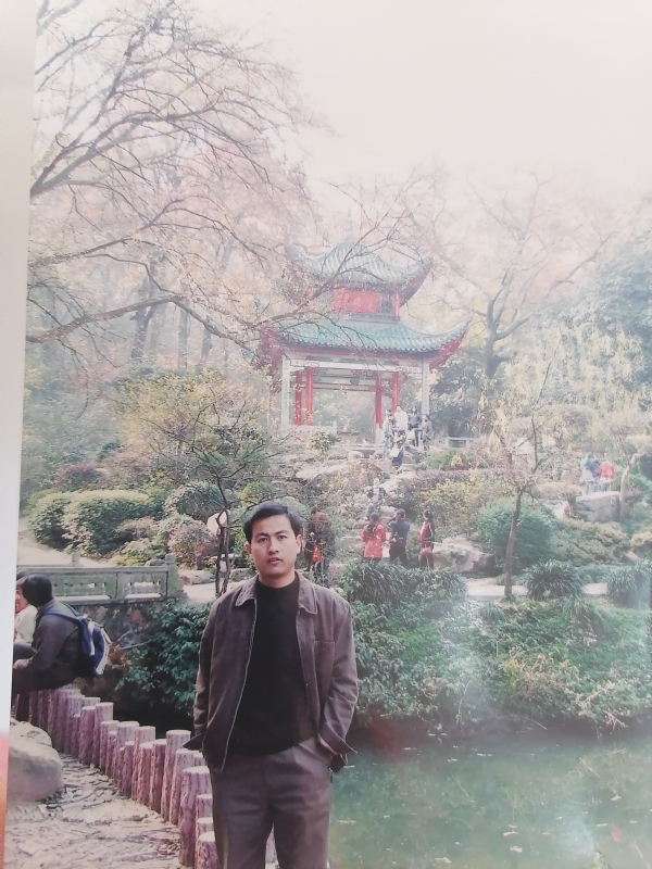 沧海一粟的第二张照片--桂林相亲服务中心