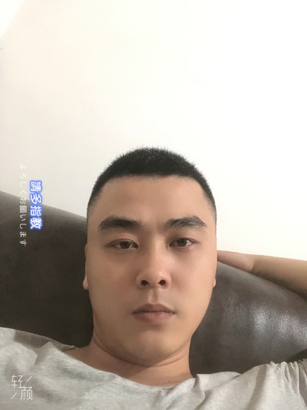 草根的第一张照片--桂林相亲服务中心