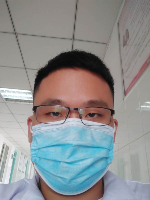 风轻云淡的第一张照片--桂林相亲服务中心