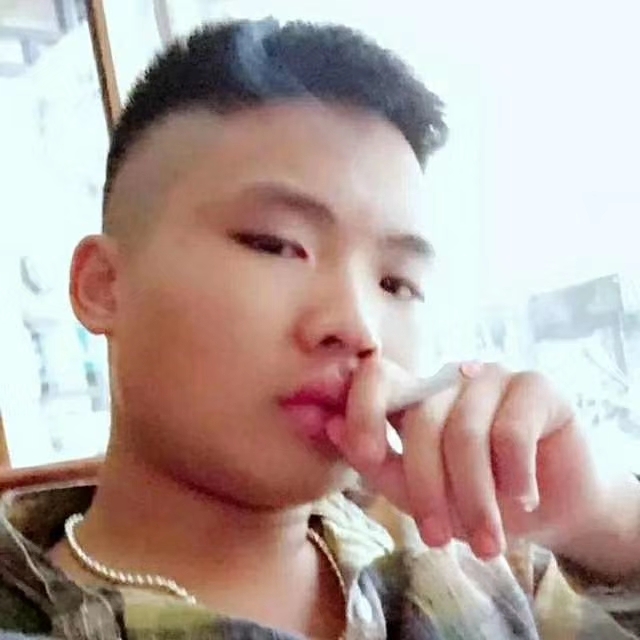 比比曾_的第一张照片--桂林相亲服务中心