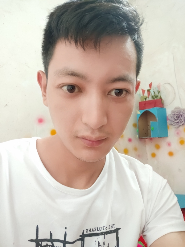 笑对人生的第一张照片--桂林相亲服务中心