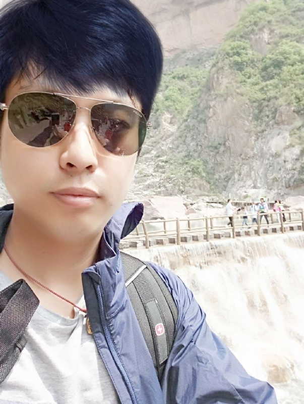 雅俗共赏的第一张照片--桂林相亲服务中心