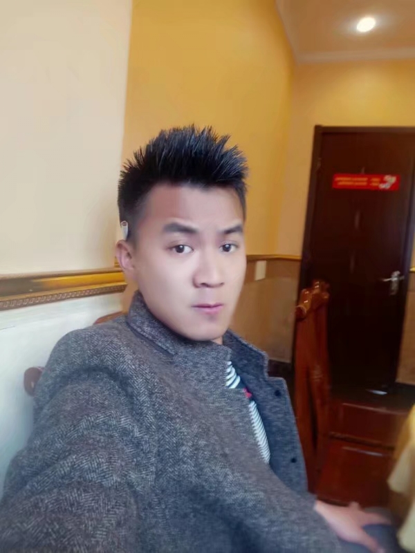 只为等你的第三张照片--桂林相亲服务中心