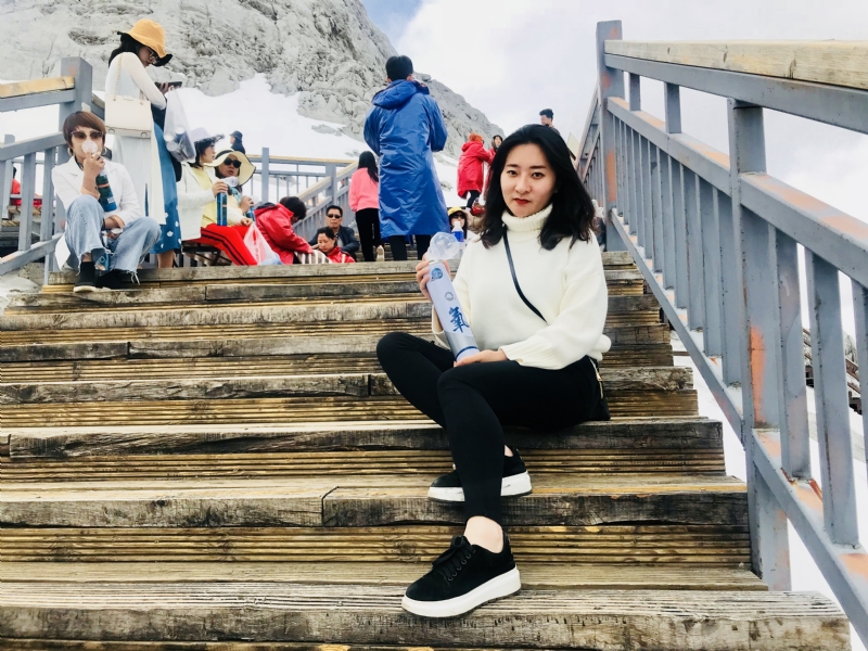 依雪的第四张照片--桂林相亲服务中心