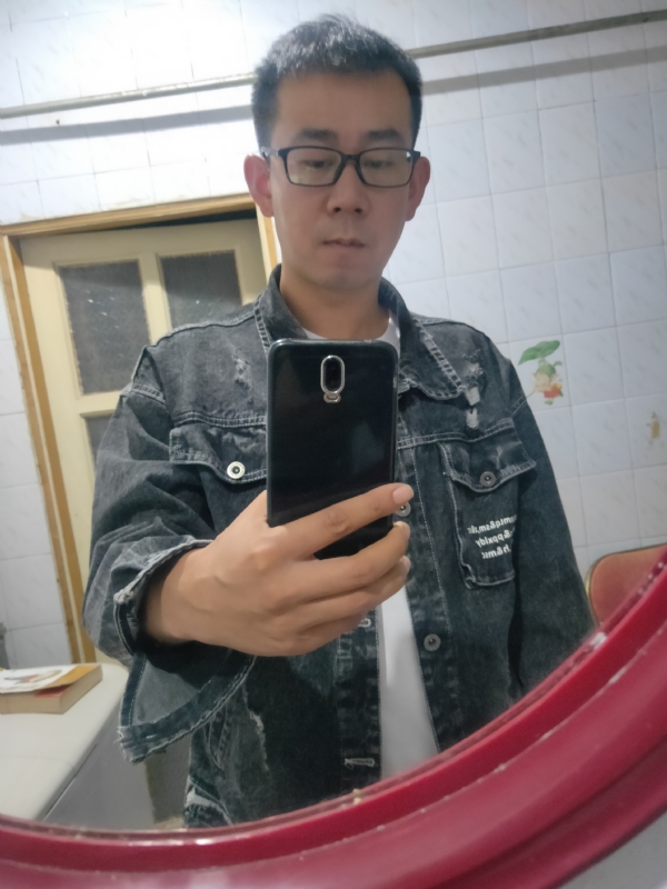 纸上谈兵的第一张照片--桂林相亲服务中心