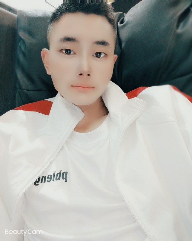 平凡的世界的第一张照片--桂林相亲服务中心