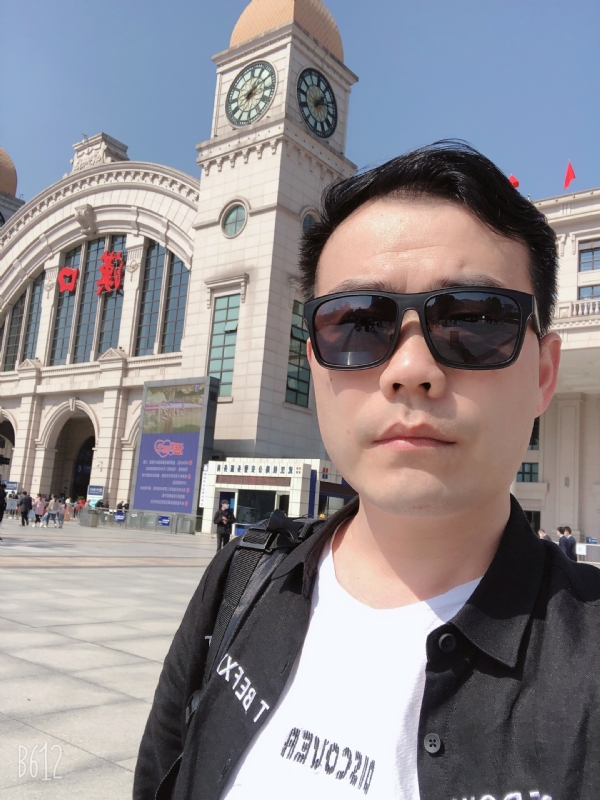 楚河畔的第一张照片--桂林相亲服务中心