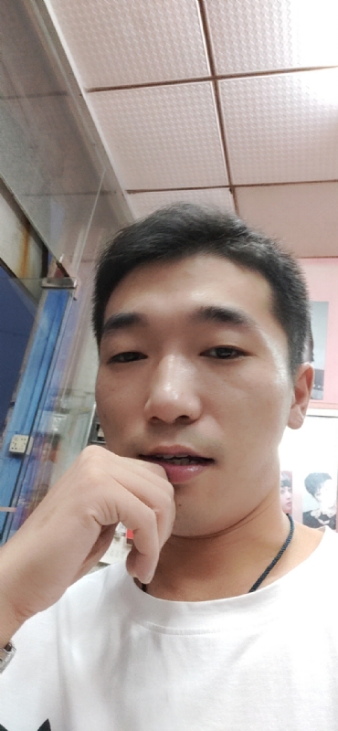 须臾数年的第五张照片--桂林相亲服务中心