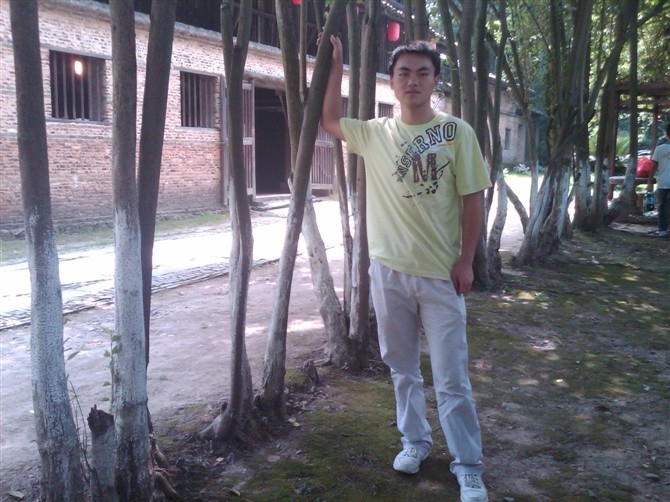 踏歌行的第二张照片--桂林相亲服务中心