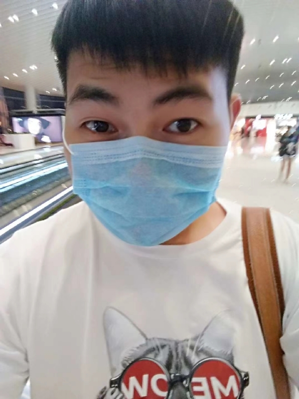 咔咔一顿的第二张照片--桂林相亲服务中心