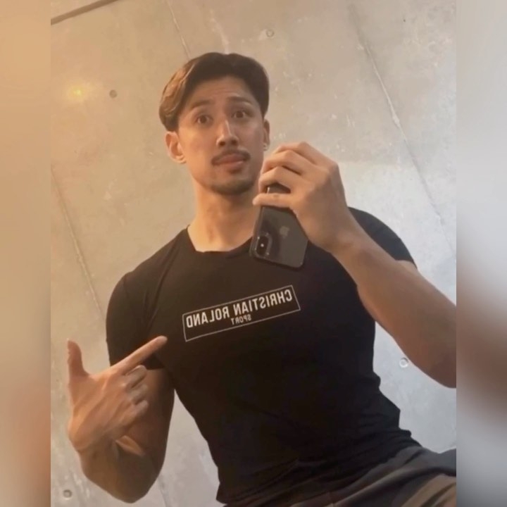 迎风而上的第一张照片--桂林相亲服务中心