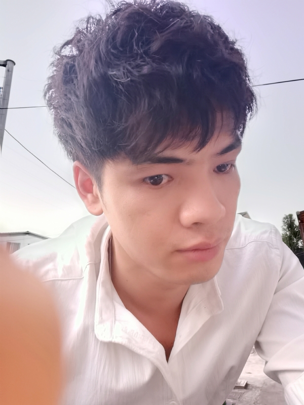 幕后老板的第三张照片--桂林相亲服务中心