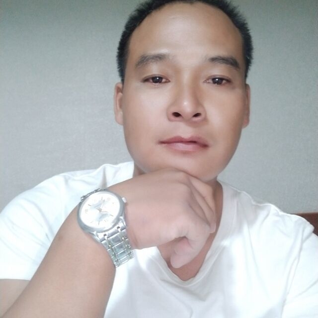 一点红的第一张照片--桂林相亲服务中心