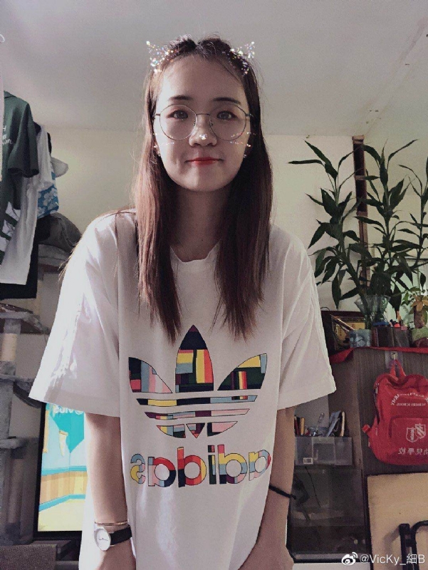 丁美洁的第一张照片--桂林相亲服务中心