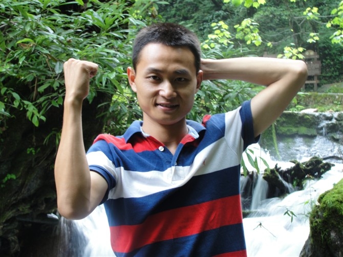 阿汤的第一张照片--桂林相亲服务中心