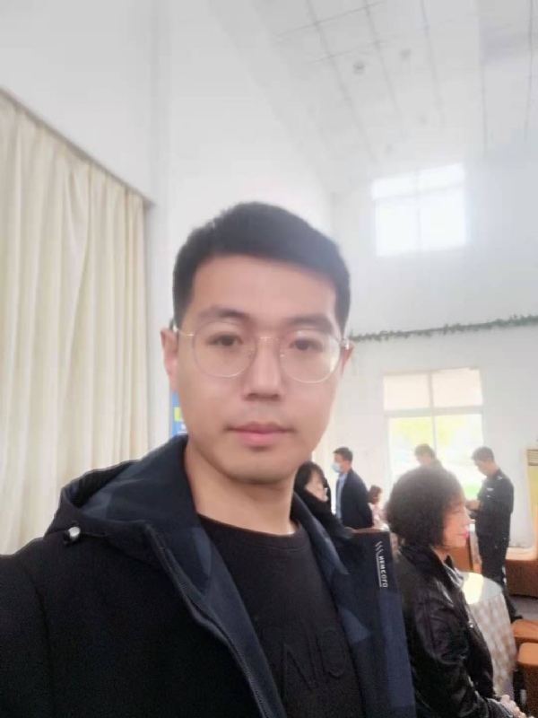 开心的你的第二张照片--桂林相亲服务中心