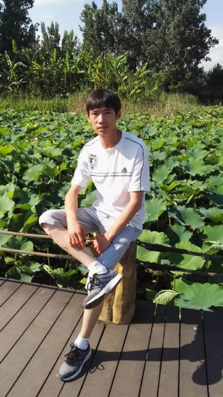 洛佐山娃的第一张照片--桂林相亲服务中心