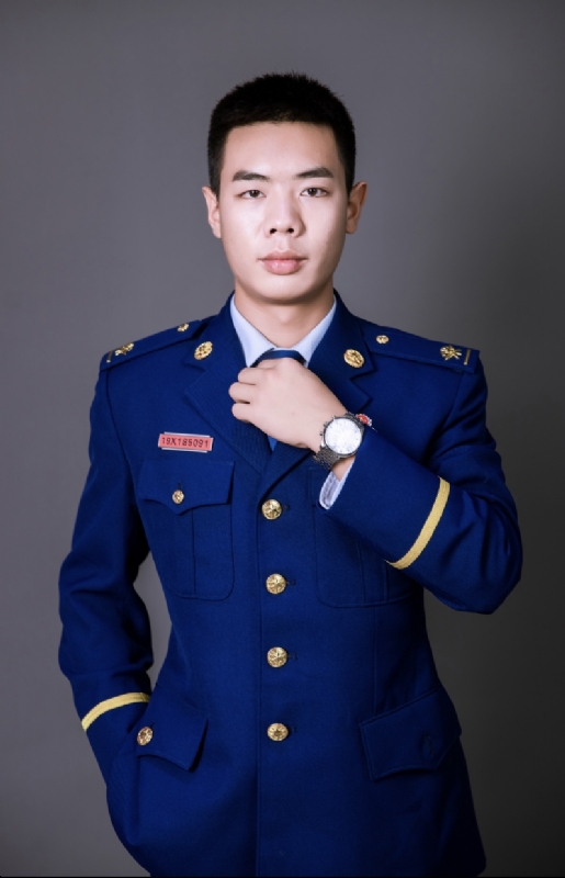 YANG的第一张照片--桂林相亲服务中心