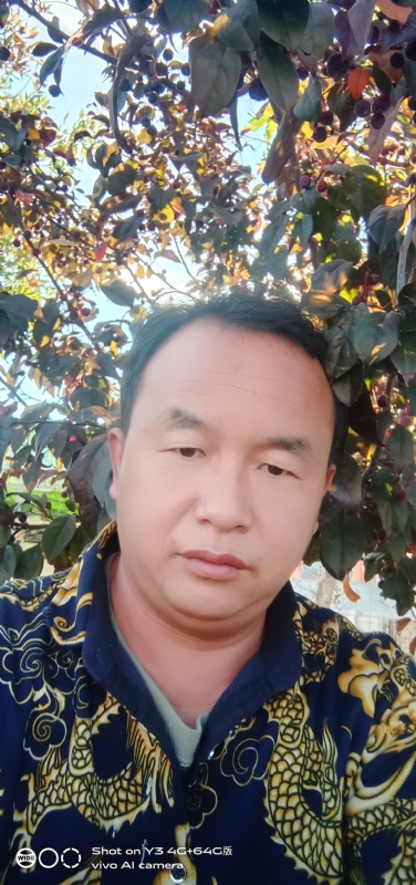 战狼的第一张照片--桂林相亲服务中心
