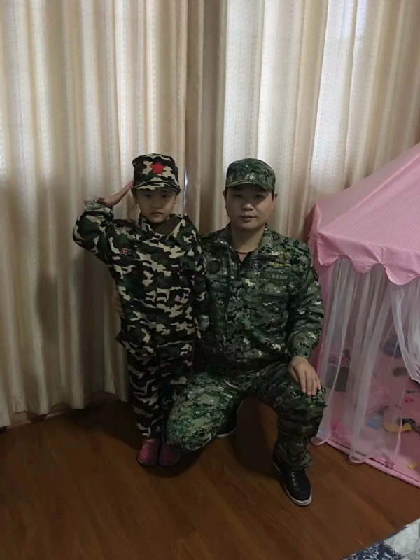 俗人的第一张照片--桂林相亲服务中心