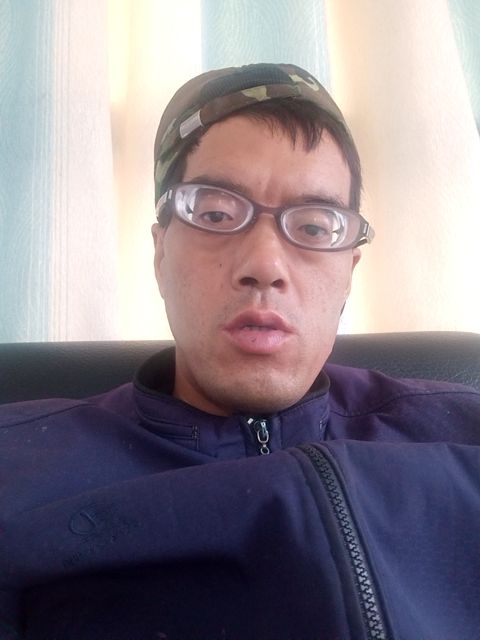 等待有缘人的第三张照片--桂林相亲服务中心