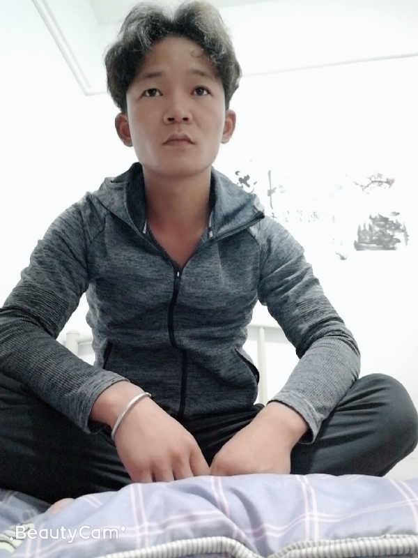 东浩学长的第一张照片--桂林相亲服务中心