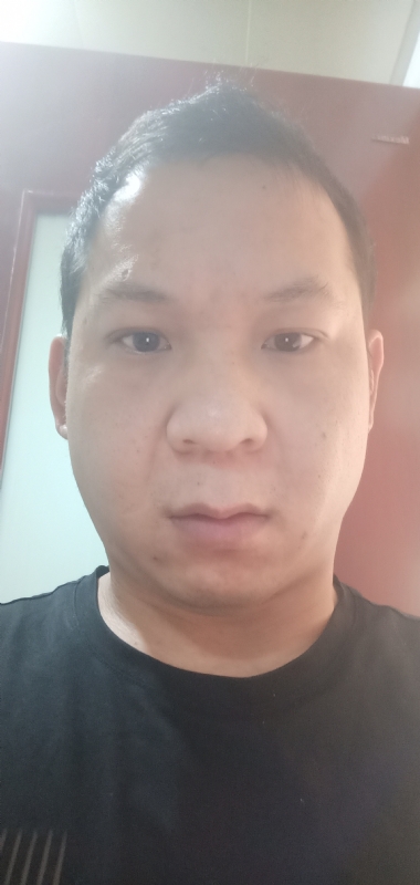 淡定的第一张照片--桂林相亲服务中心