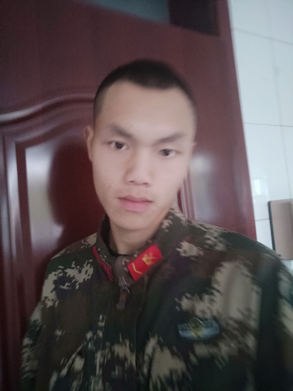 洛洛的第一张照片--桂林相亲服务中心