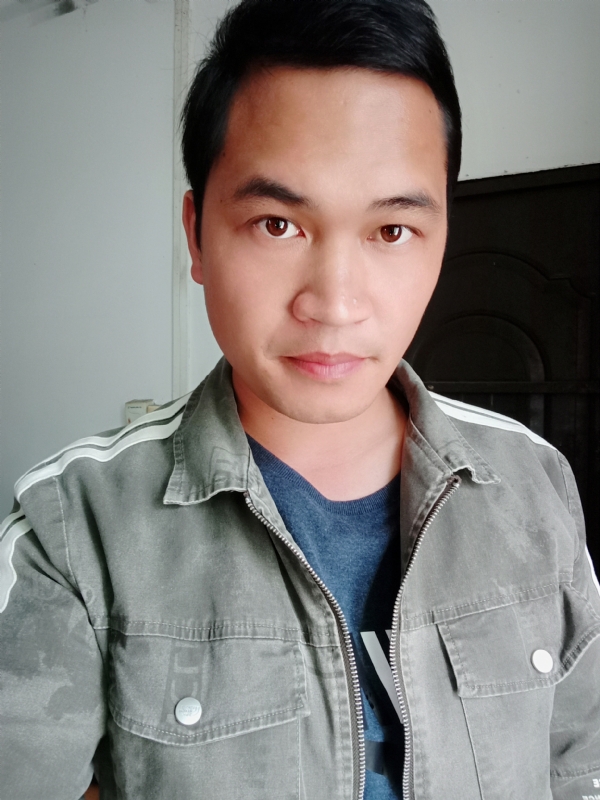 阿俊的第一张照片--桂林相亲服务中心