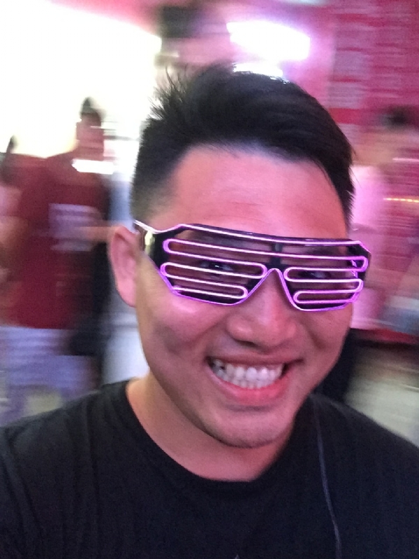 大菠萝的第一张照片--桂林相亲服务中心