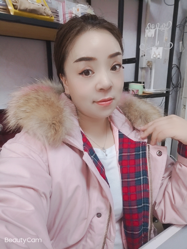 爱雨的第一张照片--桂林相亲服务中心