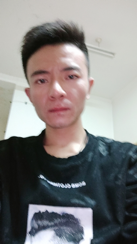 苗子的第二张照片--桂林相亲服务中心