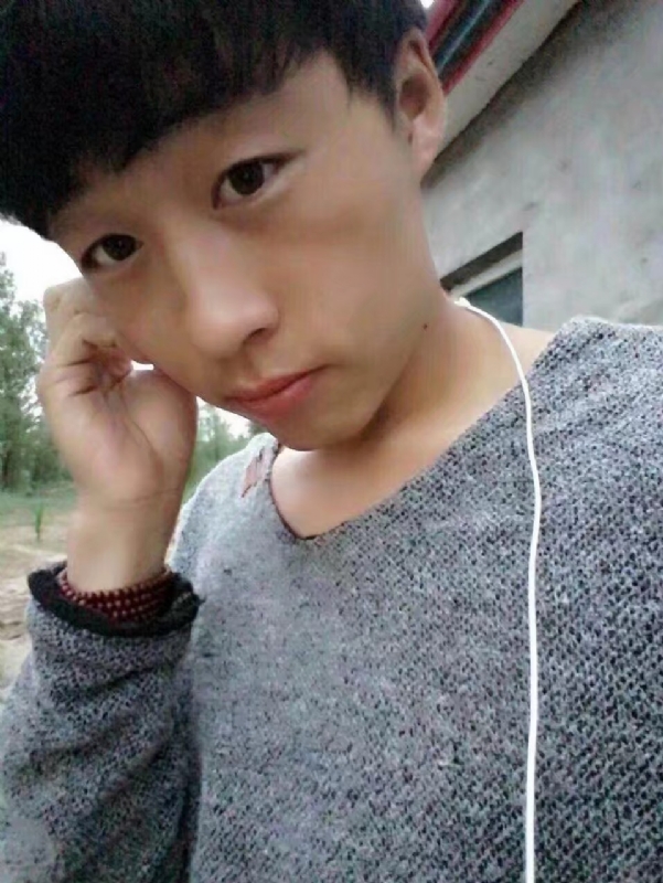 小胡的第一张照片--桂林相亲服务中心